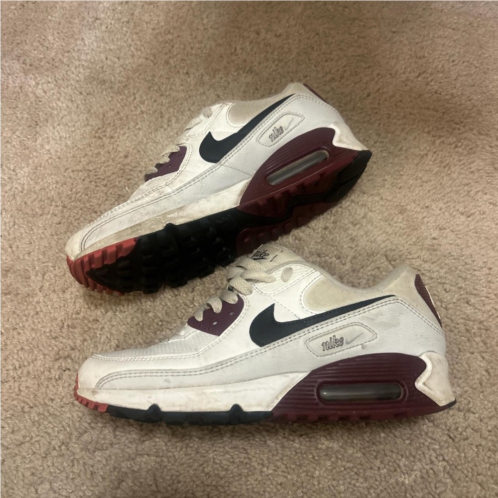 Nike Air Max 90 White and Maroon Sneakers